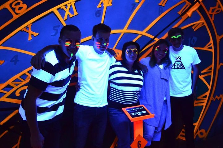 Experience a unique mini golf adventure with friends surrounded by eye-catching glowing designs. Enjoy complimentary drinks while engaging in fun games that make for unforgettable nightlife in Prague.